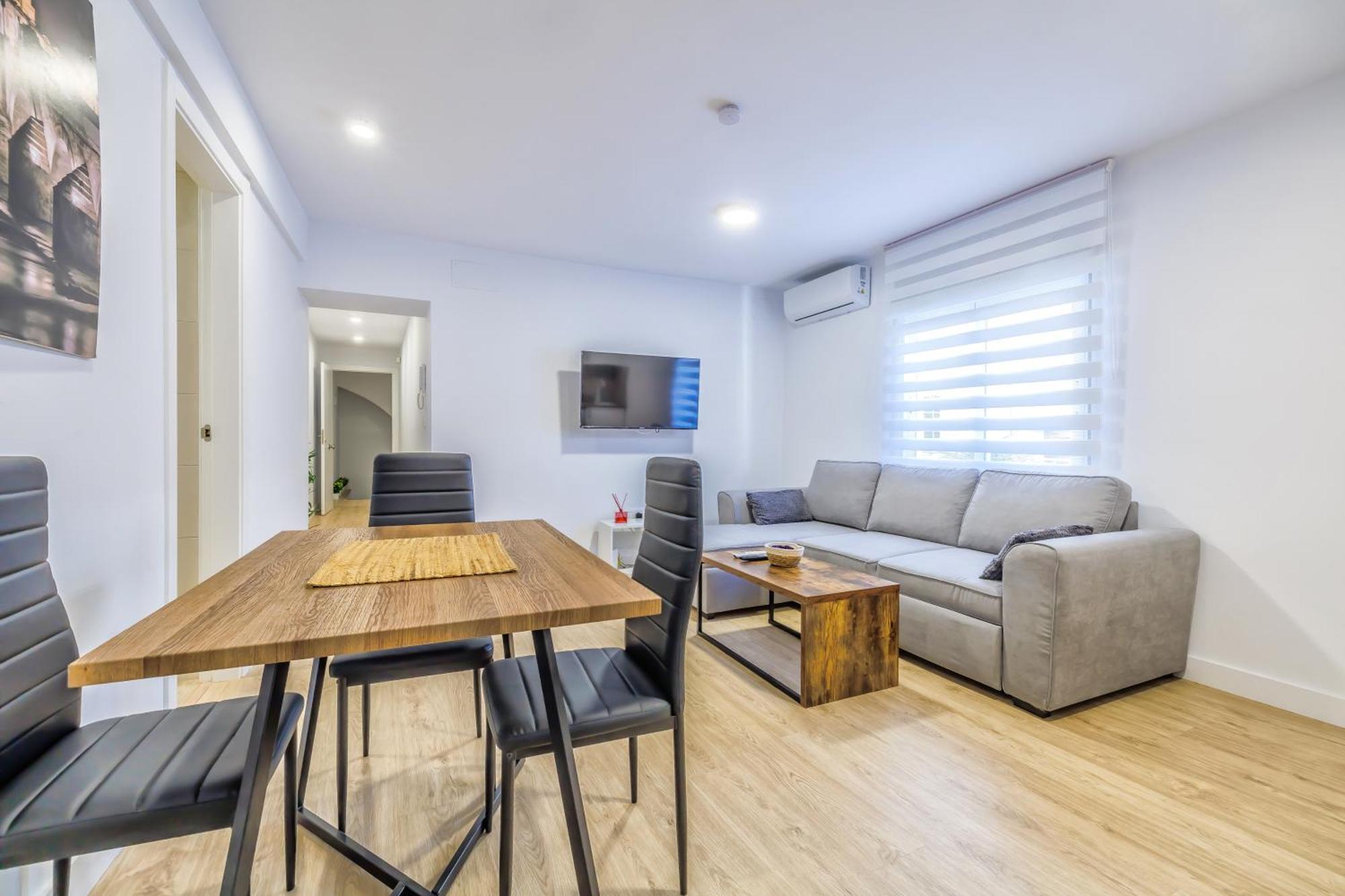Almedina Apartment